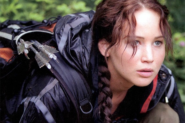 Jennifer Lawrence em cena como Katniss em 'Jogos Vorazes' (Foto: Divulgação)