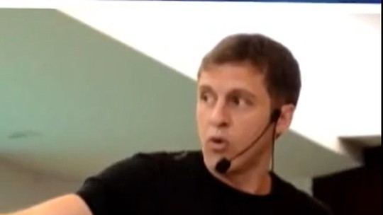 'Quem Quer Ser Um Milionrio': participante que chegou  pergunta do milho revela momento tenso