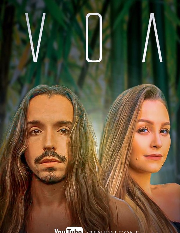 Capa do single Voa, dueto de Beni Falcone e Carla Diaz (Foto: Divulgação)