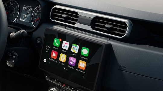Renault Duster 2023 muda de multimídia e agora tem Apple Carplay e Android Auto sem fio