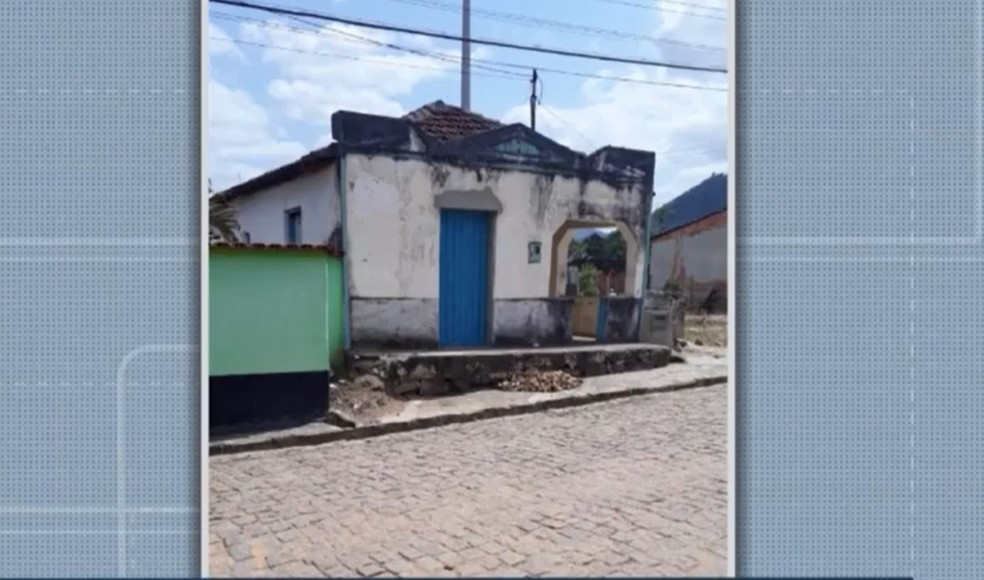 Ex-vereador de Itanhém, na BA, é encontrado morto dentro de casa e polícia investiga latrocínio — Foto: Reprodução / TV Santa Cruz