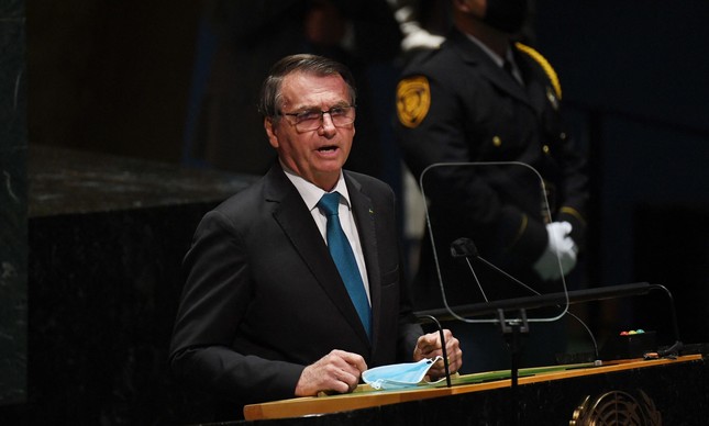 Bolsonaro discursa na Assembleia Geral da ONU, em Nova York, na última terça-feira (22)
