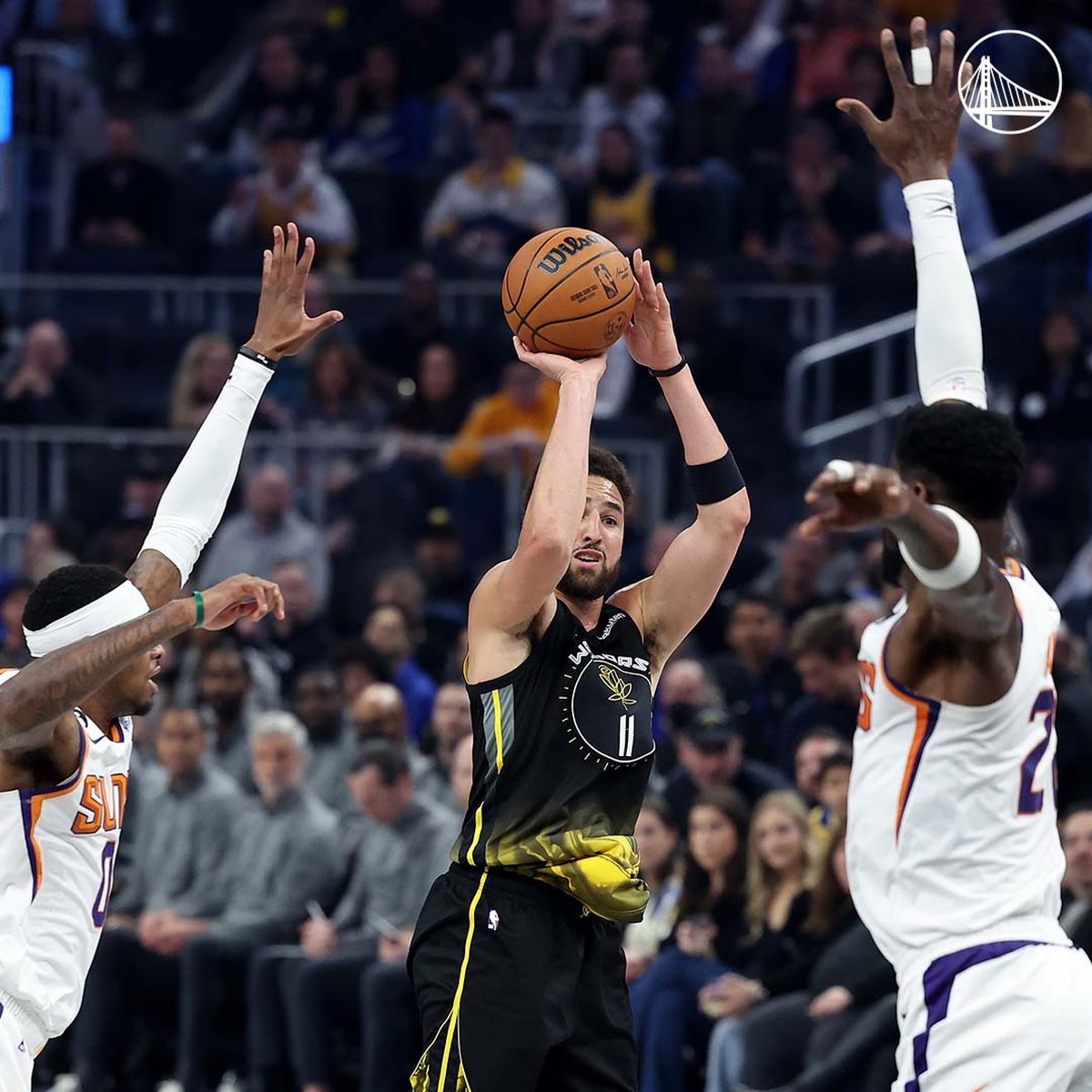 Com pontaria afiada, Thompson conduz Warriors à vitória sobre os Suns ...