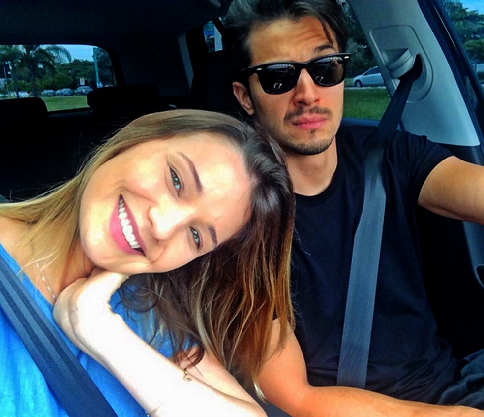 Romulo Estrela fala do casamento de 10 anos com a mulher, Nilma ‘Nos