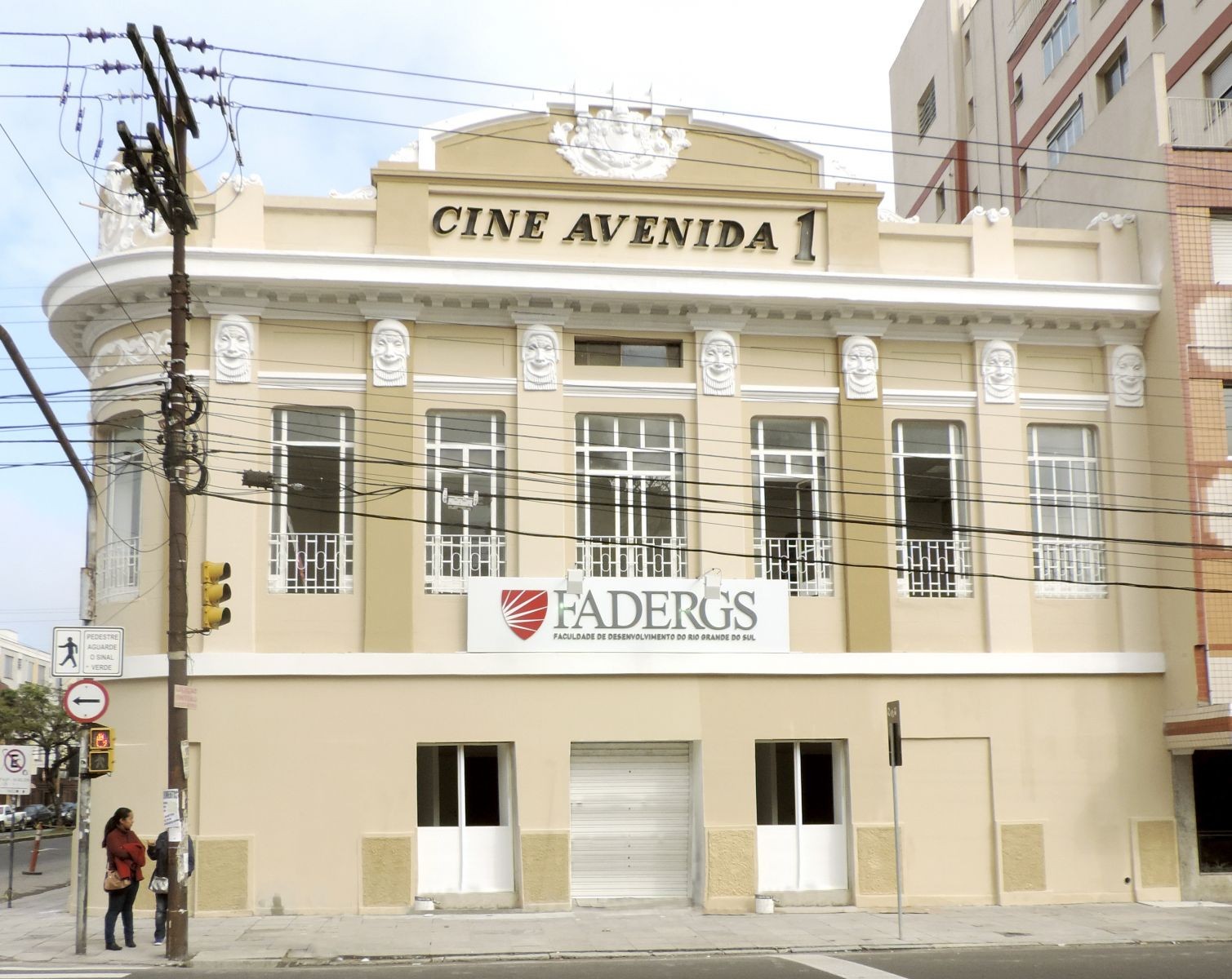 Fadergs realiza evento online para ajudar estudantes a escolher a carreira