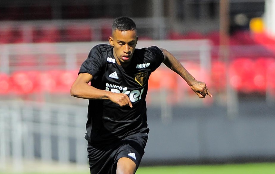 [COMENTE]: Paulinho Boia merece ter mais oportunidades com a camisa do São Paulo? Antony está deixando uma lacuna aberta