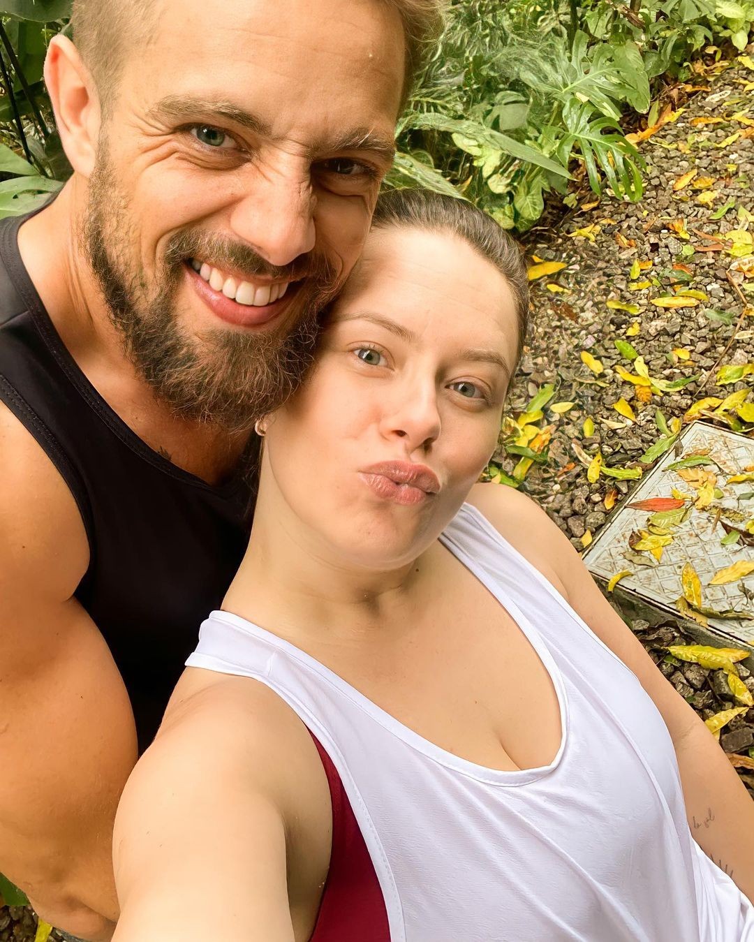 Mari Bridi e Rafael Cardoso juntos em selfie (Foto: Reprodução Instagram)
