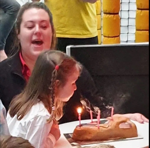 Pai faz apelo para que desconhecidos comparecessem ao aniversário de filha autista  (Foto: Reprodução )