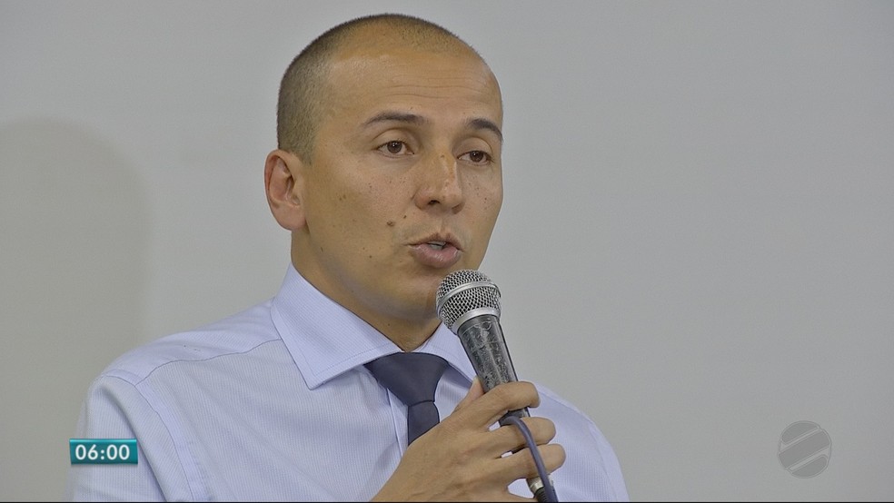 Procurador Mauro Lara (PSOL), candidato ao Senado (Foto: TVCA/ Reprodução)