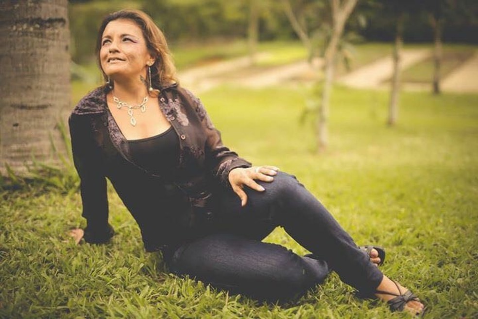Mulher de 45 anos foi morta pelo marido, de 51, pois segundo ele, a vítima queria sair de casa, em Bertioga, para morar com outro homem — Foto: Arquivo pessoal