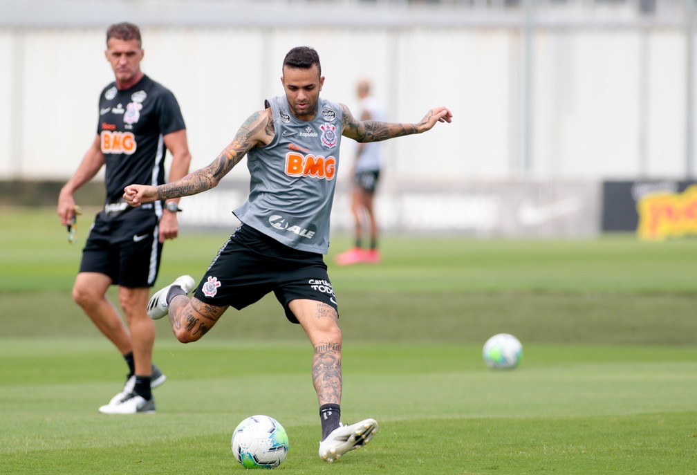 Escalação do Corinthians: Mancini faz treino tático e por setores para enfrentar o Atlético-MG