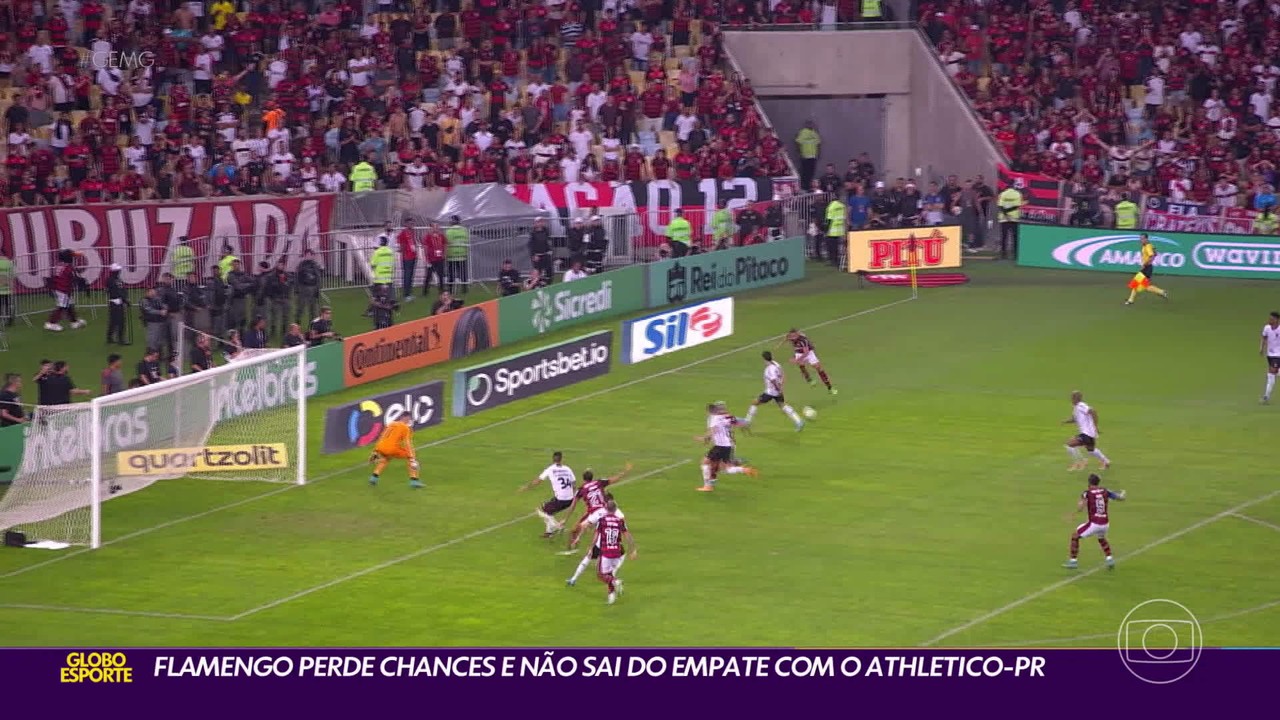 Flamengo perde chances e n&atilde;o sai do empate com o Athletico-PR