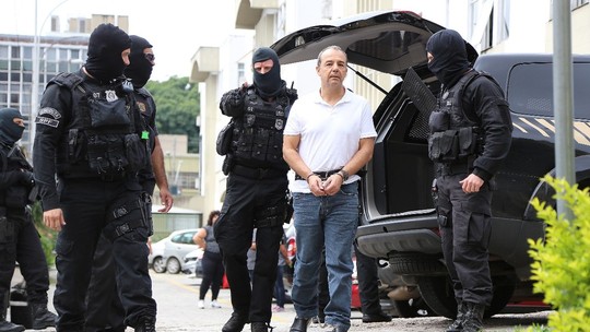 Resultado de imagem para STJ NEGA PEDIDO DE CABRAL PARA VOLTAR À CADEIA NO RIO DE JANEIRO: charges