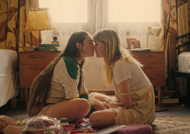 Filmes LGBTQIA+: 10 produções para assistir e se apaixonar