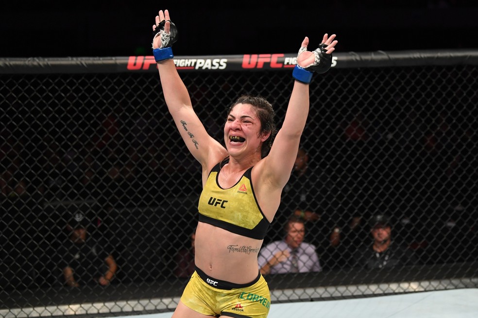 Bethe Correia está a uma luta de se despedir do UFC — Foto: Getty Images