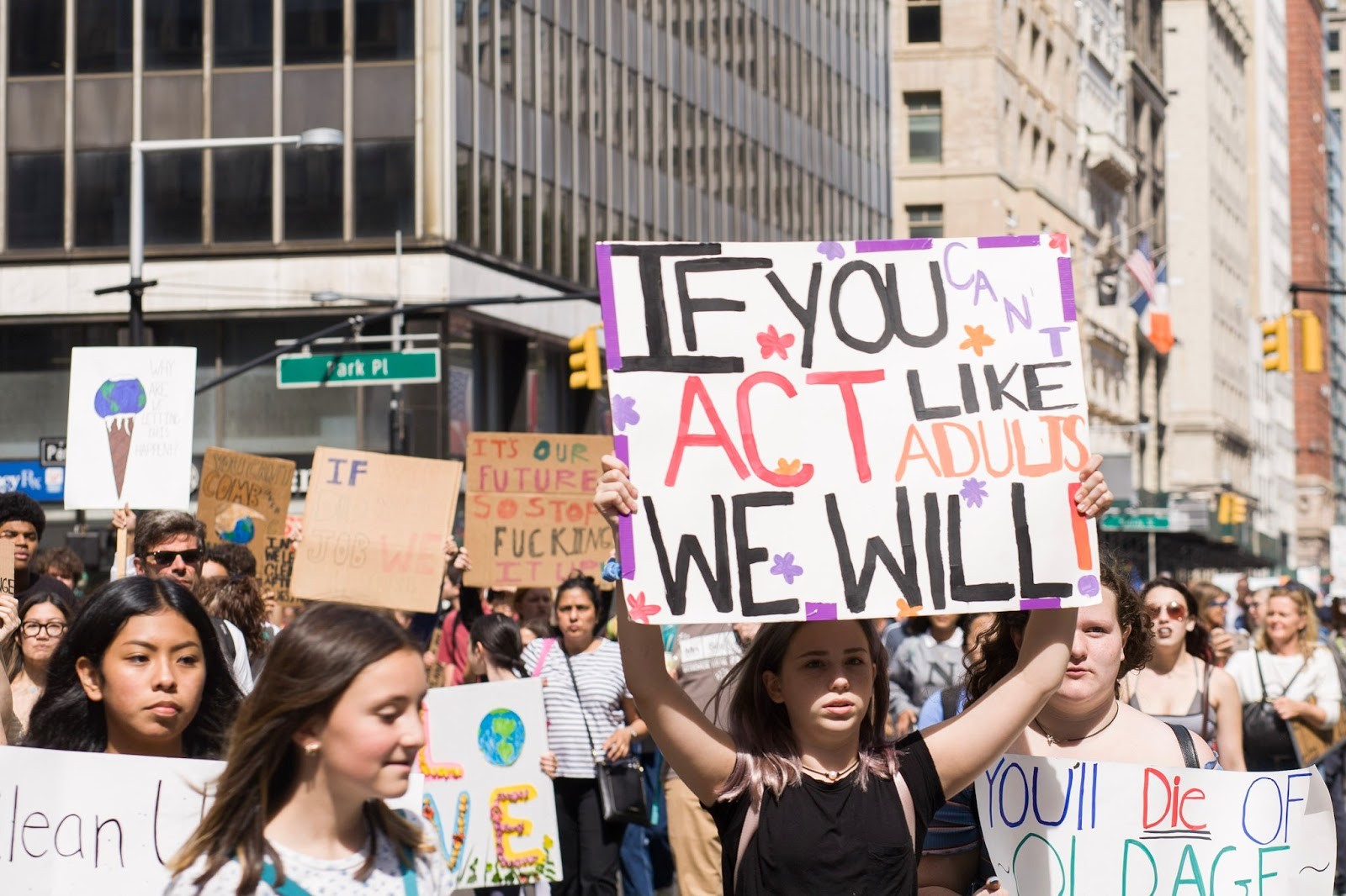 Milhares de jovens participaram dos protestos em Nova York  (Foto: Bruna Scorsatto)