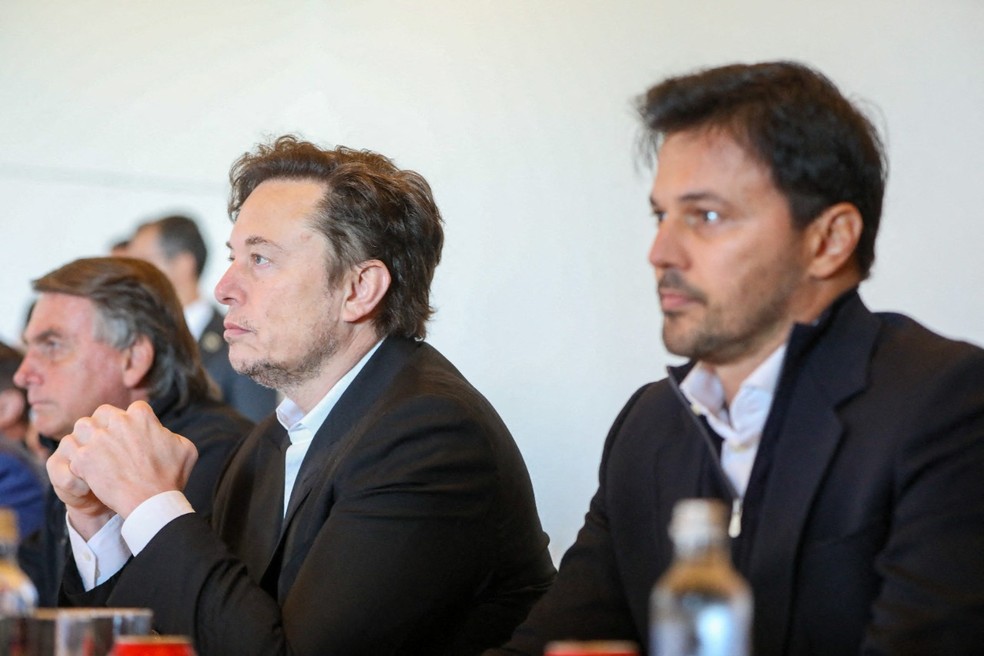 Governo Bolsonaro anuncia parceria com empresa de Elon Musk, mas n&atilde;o apresenta contratos &mdash; Foto: AFP