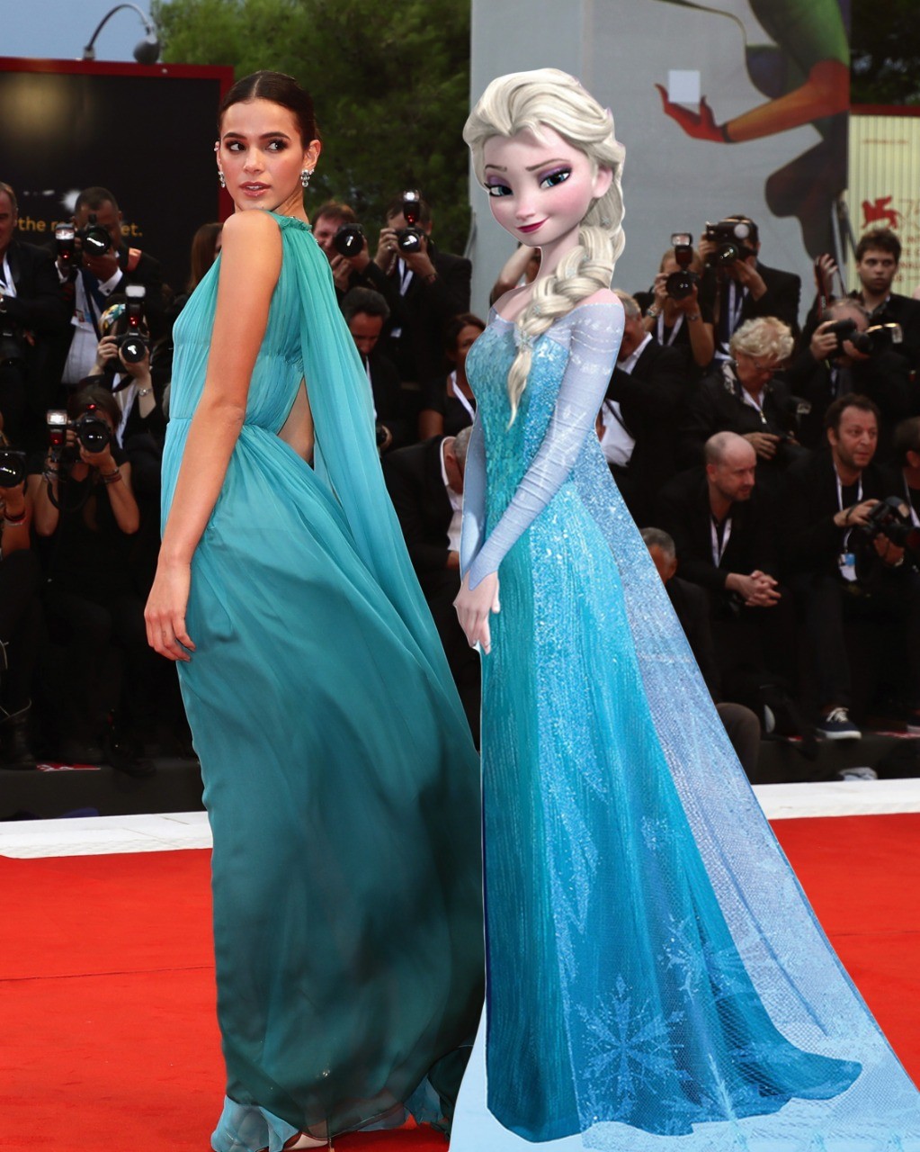 Bruna Marquezine e Elsa, de Frozen (Foto: Reprodução/Instagram)