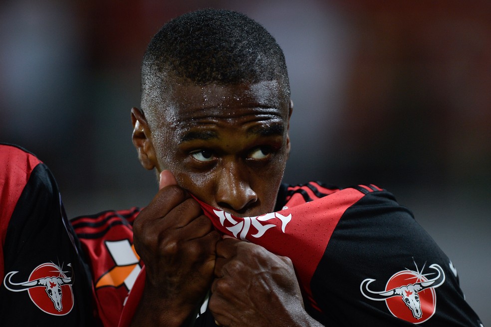 Juan em partida entre Flamengo e Chapecoense &mdash; Foto: Pedro Martins/MoWA Press