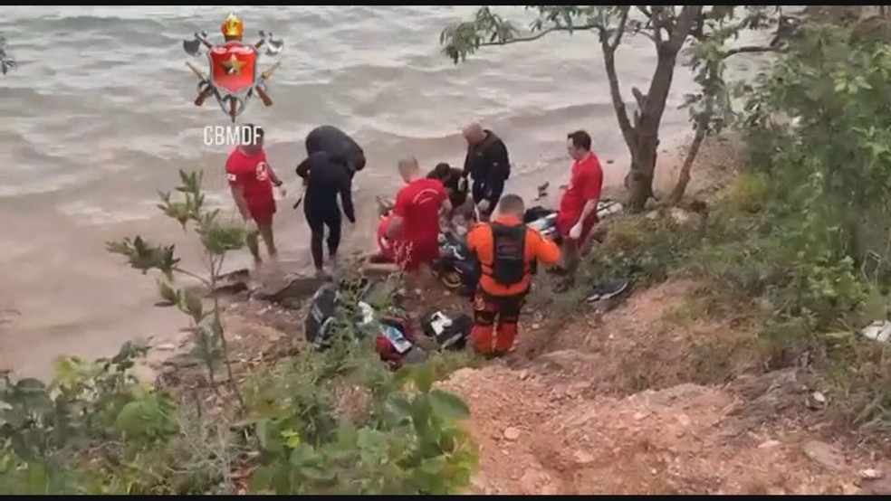 Bombeiros tentaram reanimar a vítima por 30 minutos, mas óbito foi declarado no local — Foto: Corpo de Bombeiros do Distrito Federal