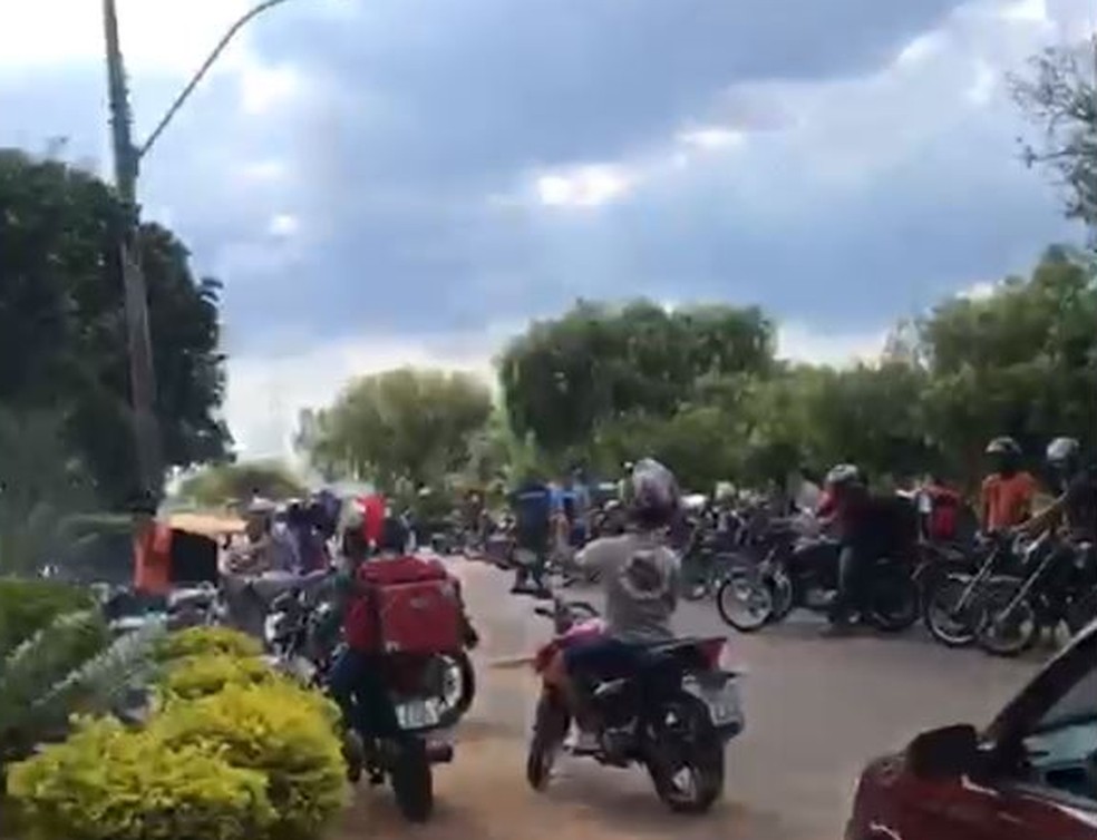 Protesto de motociclistas em Santa Bárbara d'Oeste após morte de piloto — Foto: Arquivo pessoal