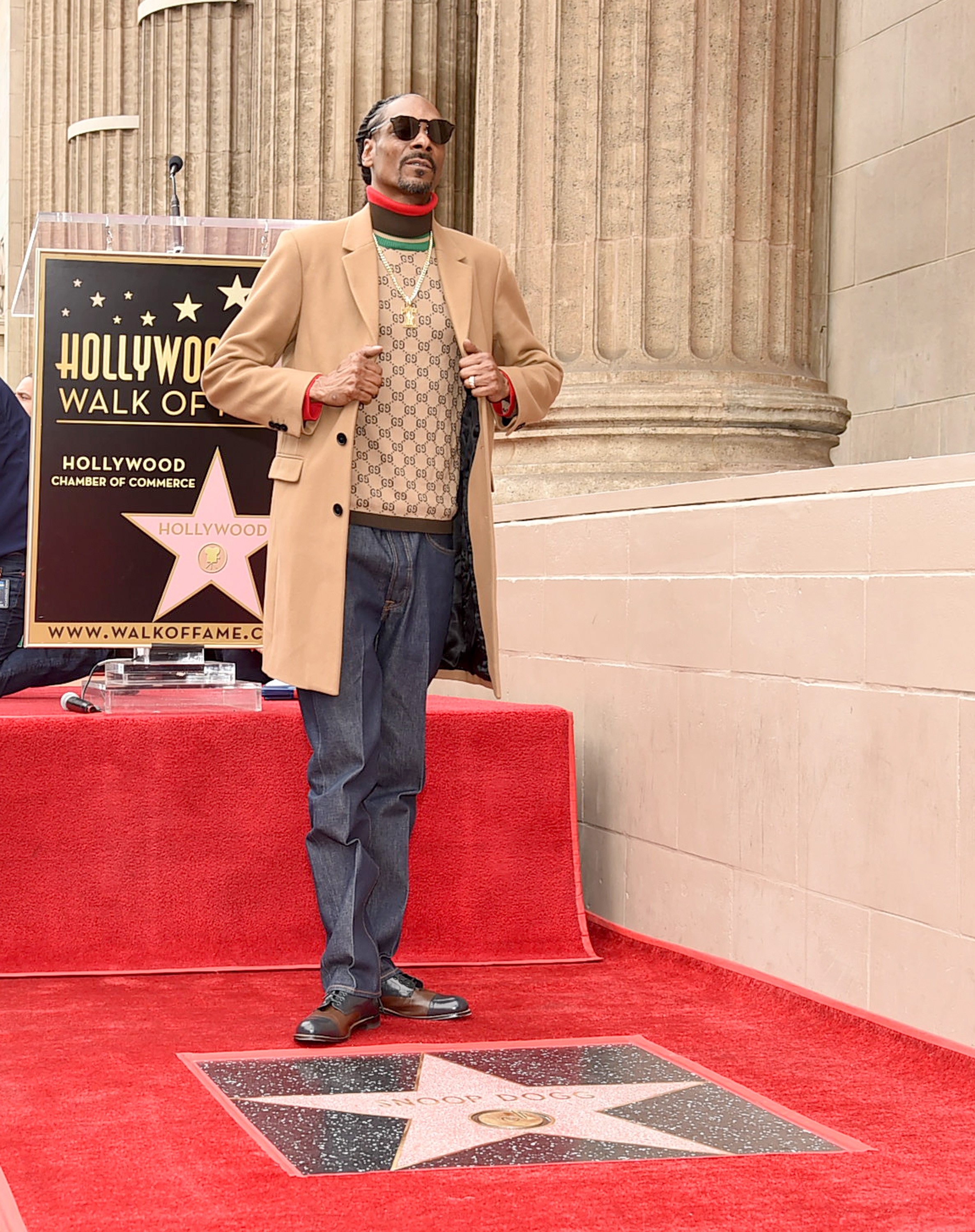 O rapper Snoop Dogg no evento no qual foi homenageado com uma estrela própria na Calçada da Fama de Hollywood (Foto: Getty Images)