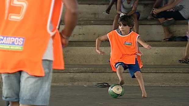 Gabriel menino sem pé (Foto: Reprodução/TV Globo)