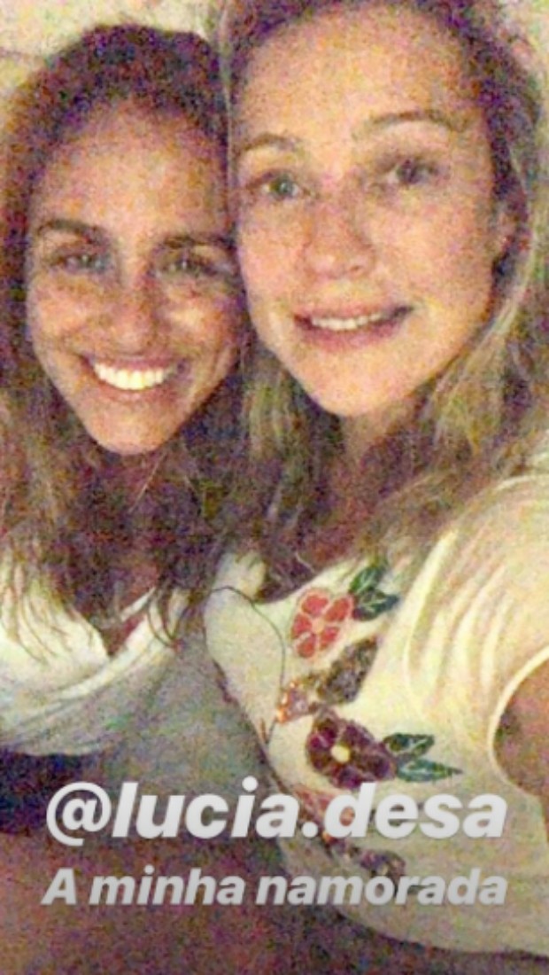 Luana Piovani e a amiga Lúcia (Foto: Reprodução Instagram)
