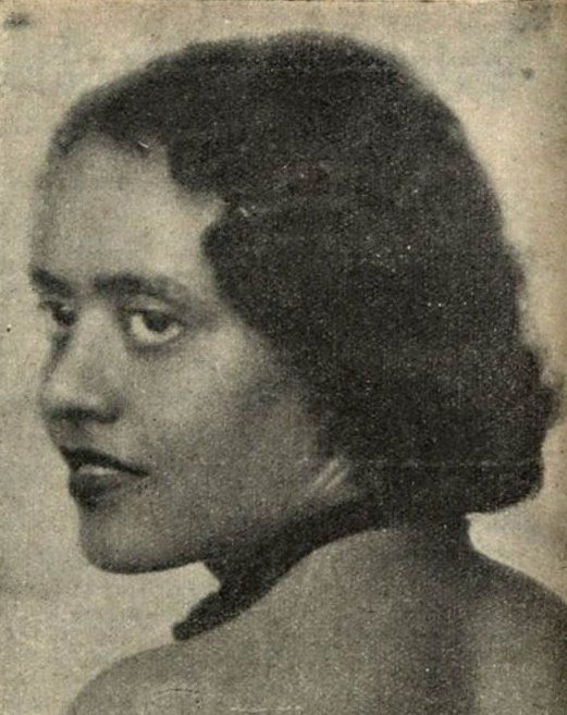 Almerinda em foto publicada no jornal Fon-Fon em 1942 (Foto: Biblioteca Nacional via BBC News)