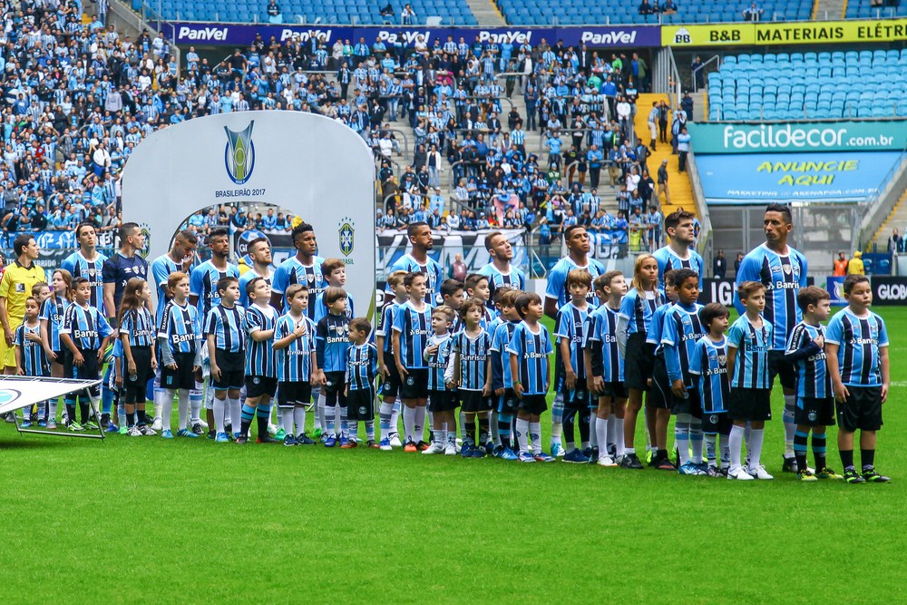 Torcida do Grêmio esgota setor para jogo com Corinthians; projeção é de 40 mil
