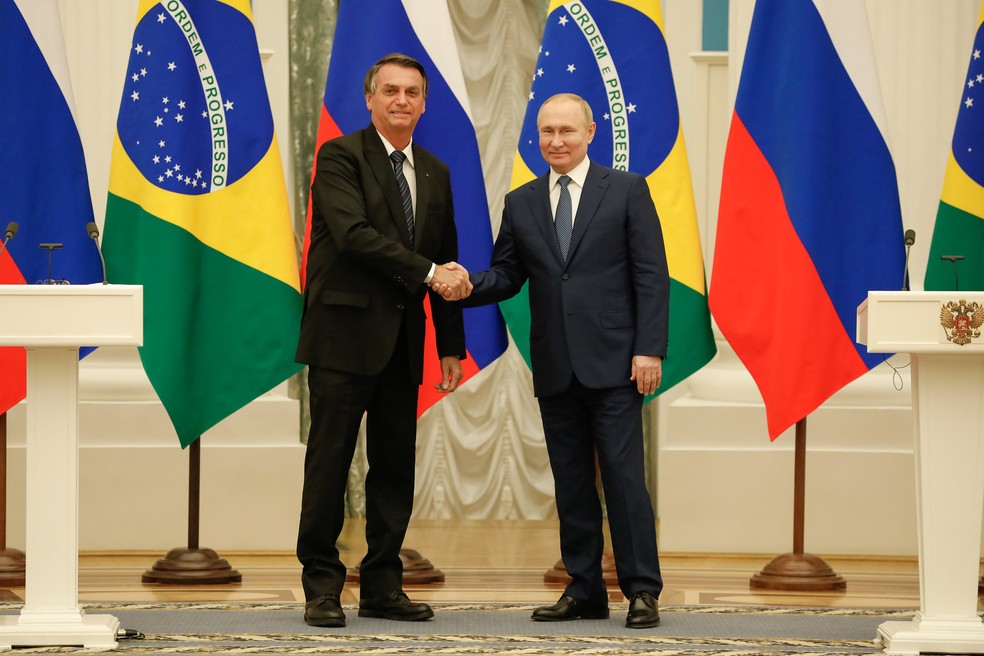 Os presidentes do Brasil, Jair Bolsonaro, e da Rússia, Vladimir Putin, encontraram-se no Kremlin, em Moscou, no dia 16 de fevereiro de 2022 — Foto: Alan Santos/PR