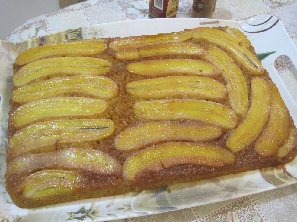 Calda Para Bolo De Banana Depois De Pronto Bolo Molhadinho De Banana Receitas Gshow Gshow