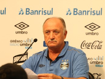 Felipão despista, mas indica time sem mudanças para Gre-Nal no Beira-Rio