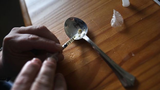 Número de overdoses de opioides quadruplicou desde 1999, segundo a comissão (Foto: Getty Images via BBC)
