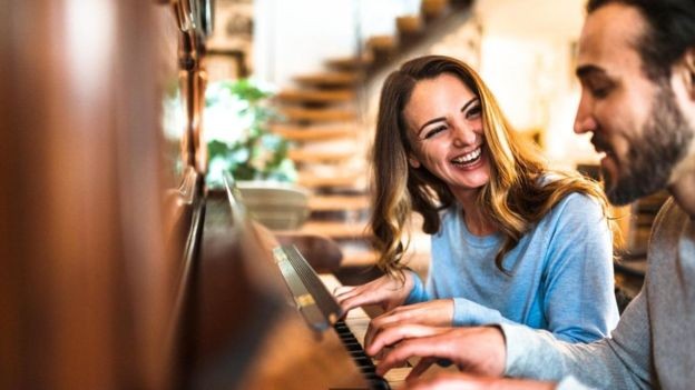 'As maiores obras da música são motores de empatia: elas nos permitem viajar para outras vidas, idades e almas', diz autora (Foto: Getty Images via BBC)