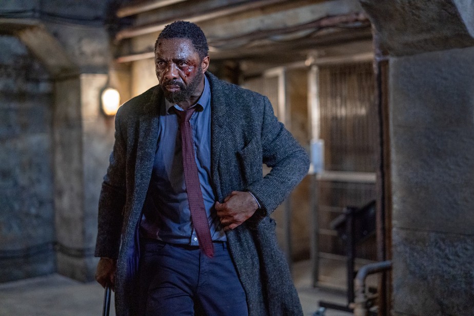 Idris Elba em 'Luther: O cair da noite'
