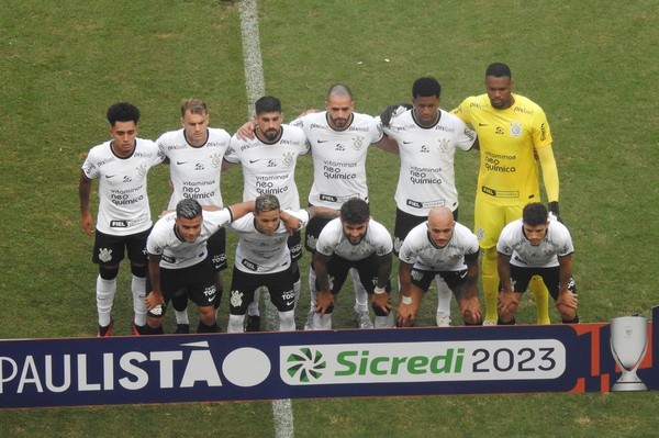 Atuações do Corinthians: só Renato Augusto se salva em jogo ruim