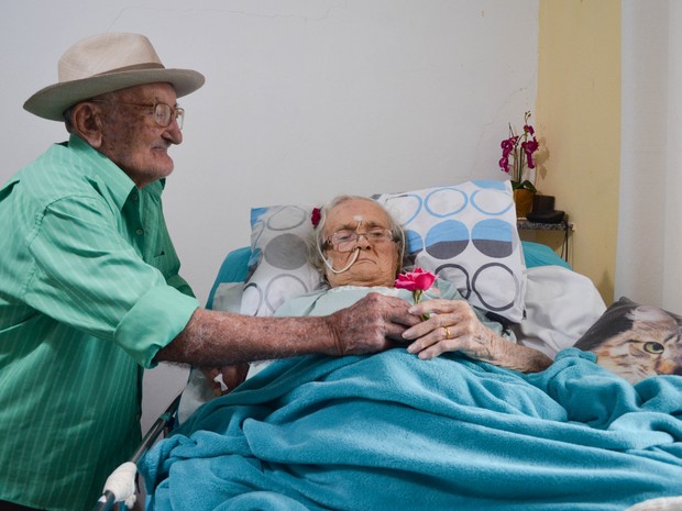 Casal completa 80 anos em Piracicaba (Foto: Laila Braghero/G1)