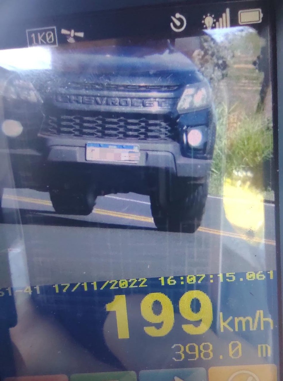 Carro é flagrado a 199 km/h em rodovia de Iacri — Foto: Polícia Militar Rodoviária 