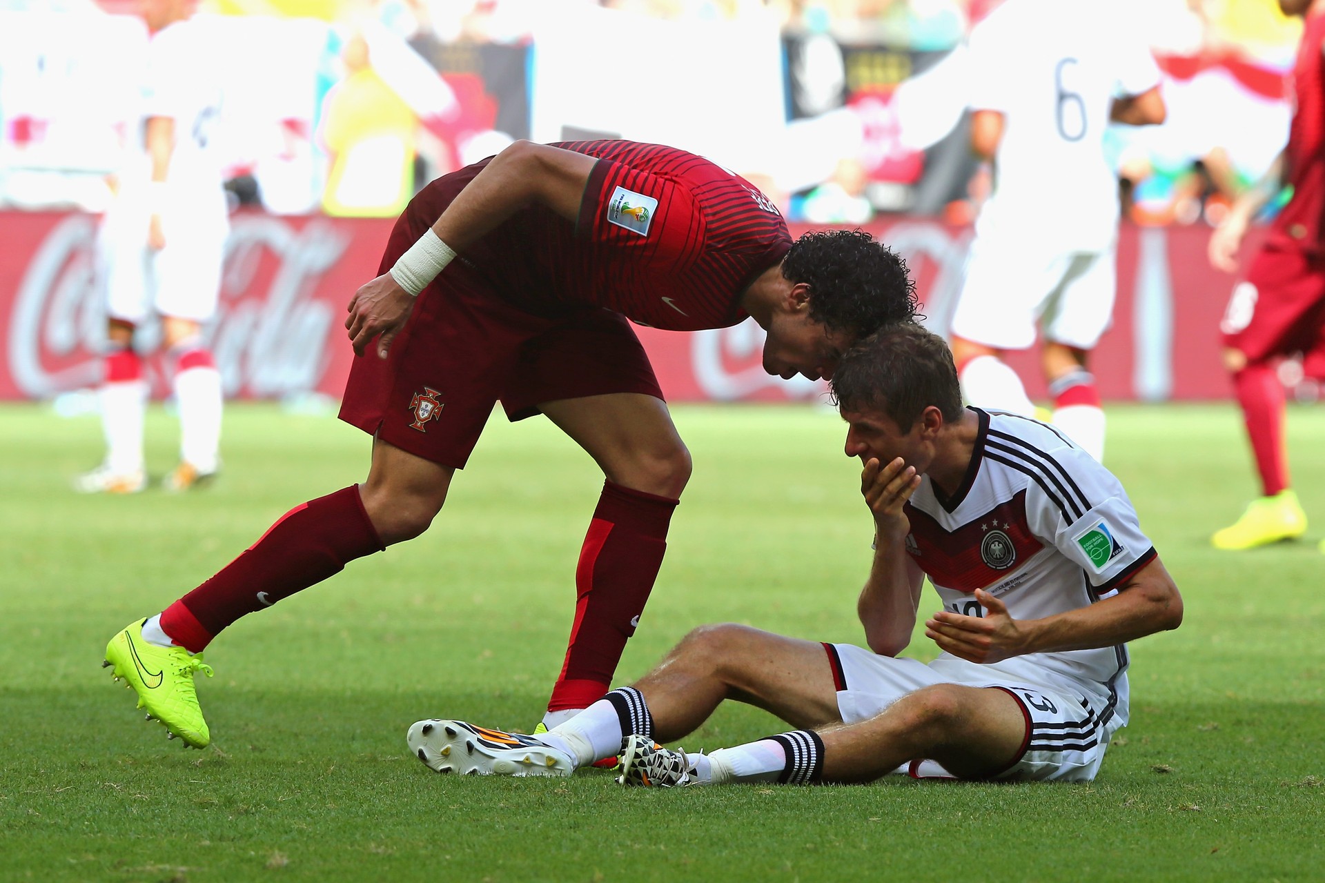 Pepe intimida o adversário em campo (Foto: Getty Images)