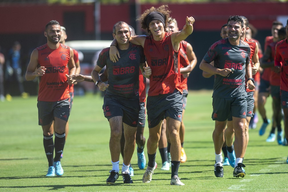 David Luiz no treino do Flamengo no Ninho do Urubu &mdash; Foto: Marcelo Cortes/Flamengo