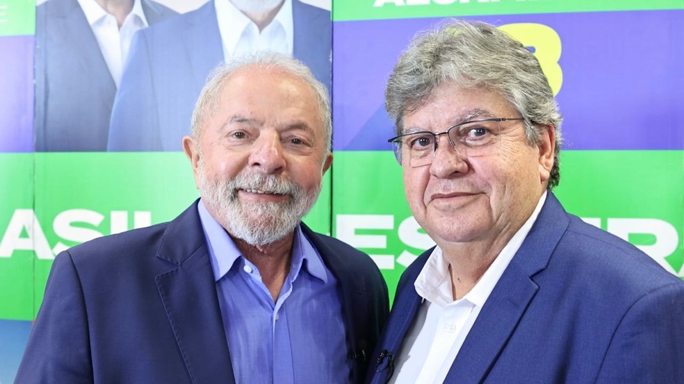 Lula (PT) e João Azevêdo (PSB) estiveram reunidos em São Paulo, nesta quarta-feira (5) — Foto: Divulgação/Ascom