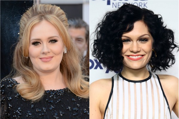 As duas cantoras britânicas Adele e Jessie J são amigas de infância. Na biografia de Jessie J ela conta que as duas costumavam cantar e conversar sobre letras de música enquanto almoçavam juntas na escola (Foto: Getty Images)