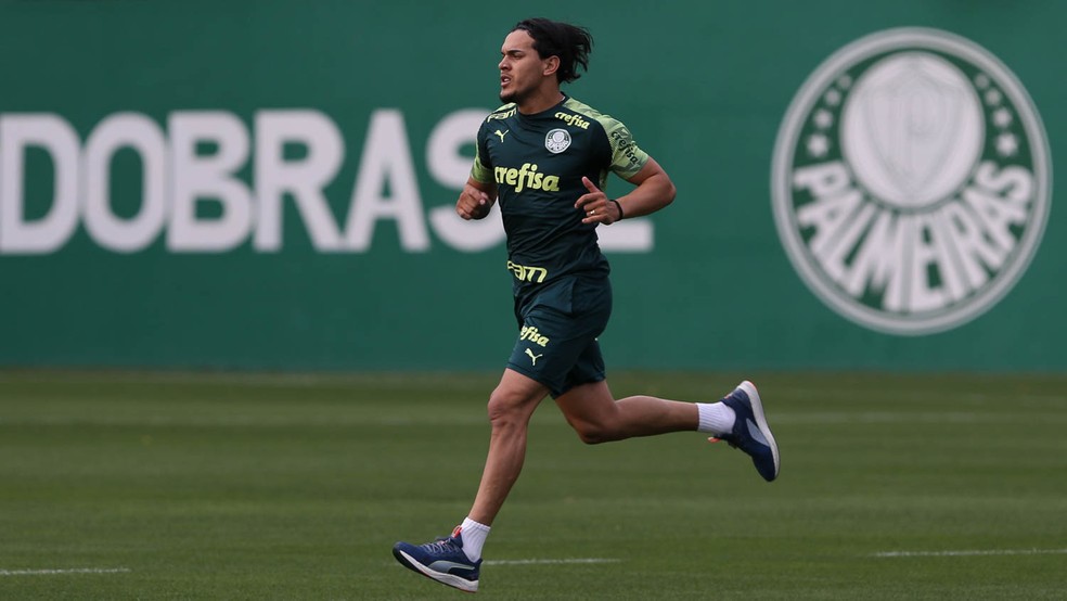 Gustavo Gómez, do Palmeiras, durante treinamento na Academia de Futebol — Foto: Cesar Greco / Ag. Palmeiras