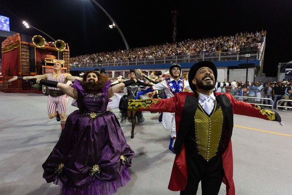 Desfile Da Dragoes Da Real Veja Fotos Carnaval 2020 Em Sao Paulo G1