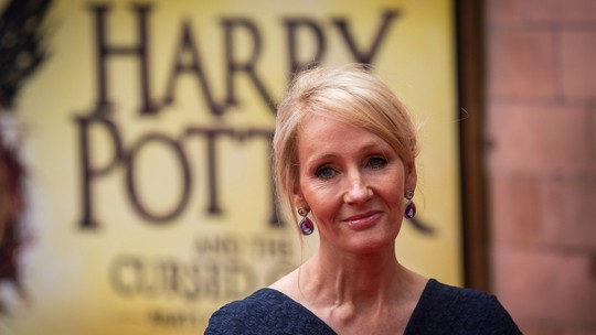 J.K. Rowling vai dar palavra final sobre ator que viverá Harry Potter em nova série, revela colunista