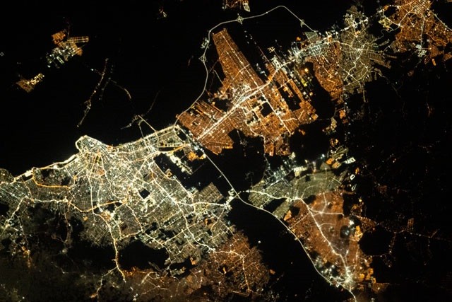 Grande Porto Alegre vista do espaço a partir da Estação Espacial Internacional (ISS)  (Foto: Gateway to Astronaut Photography of Earth/Nasa )