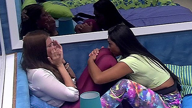 Tamires e Amanda (Foto: TV Globo)