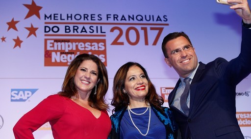 Da esquerda para a direita, Christiane Pelajo, Sandra Boccia e Rodrigo Bocardi