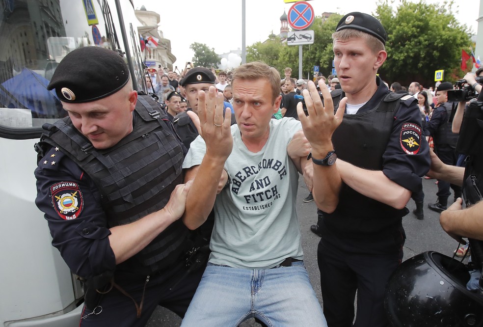 Alexei Navalny, um dos lÃ­deres da oposiÃ§Ã£o na RÃºssia, foi preso na manifestaÃ§Ã£o â Foto: Maxim Shemetov/Reuters